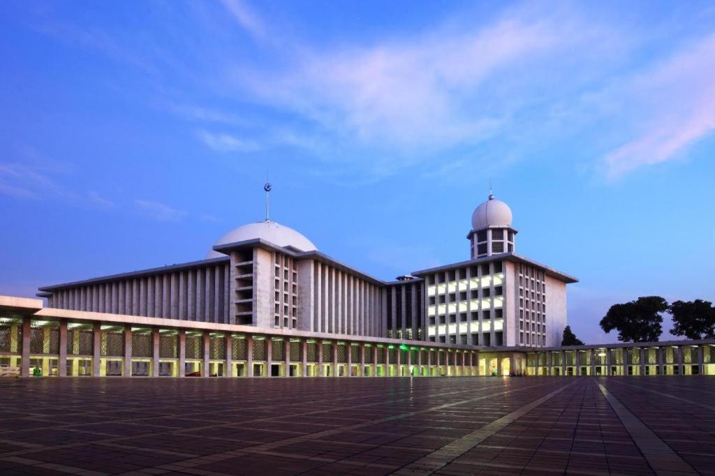 Hi Hotel Senen Jakarta Eksteriør bilde
